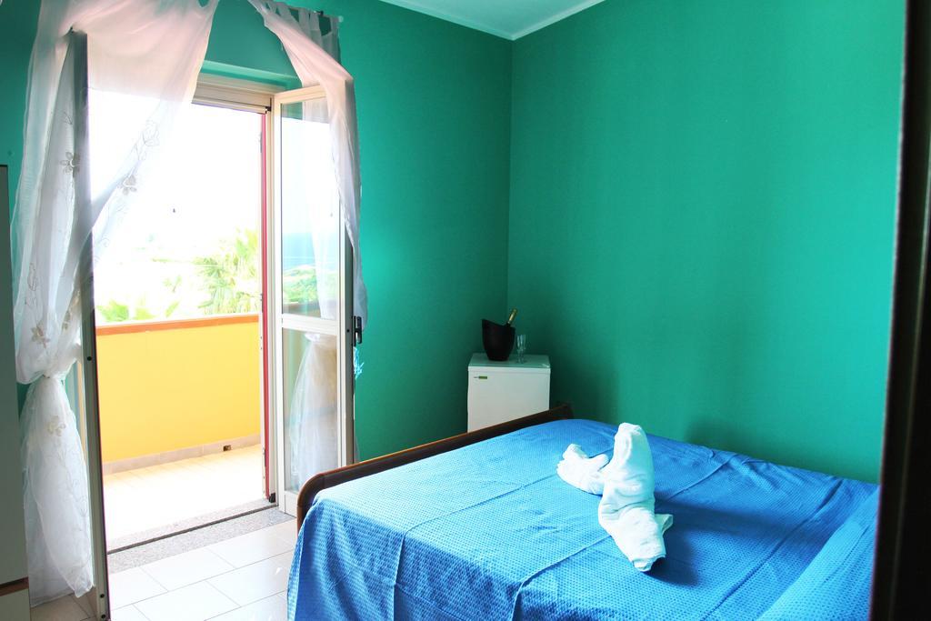 A Turri Rooms And Restourant Capo Vaticano Quarto foto