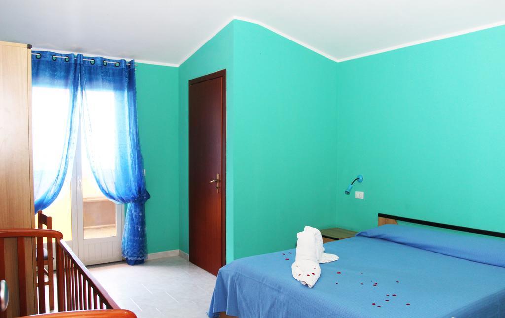 A Turri Rooms And Restourant Capo Vaticano Quarto foto